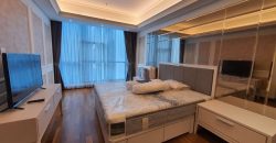 Sewa Apartemen Casa Grande 3BR Bella Fully Furnished Hadap Kolam