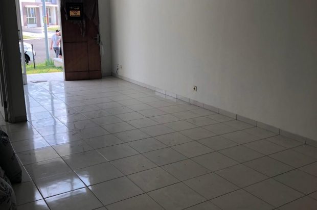 Jual Rumah Suvarna Sutera Jati Cluster Bayu luas 136 m2