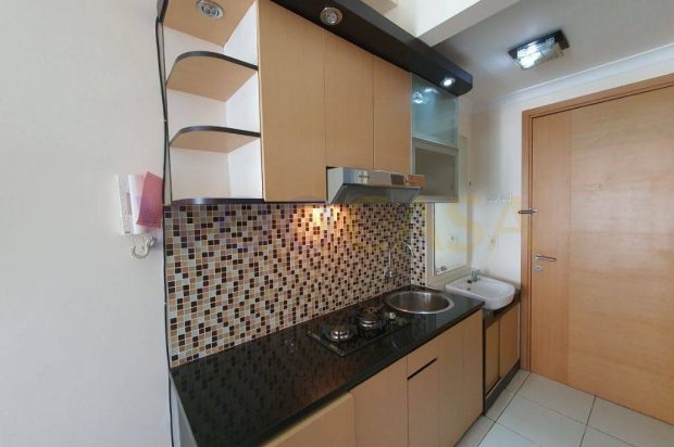 Sewa Apartemen Signature Park Studio Furnished Lantai Tengah