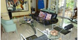 Jual Rumah Luas di Palmerah Kemanggisan dekat Kampus Binus