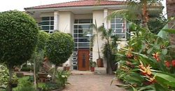 Jual Rumah Luas di Palmerah Kemanggisan dekat Kampus Binus