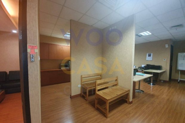 Jual Office Gandaria 8 Furnished 264 sqm