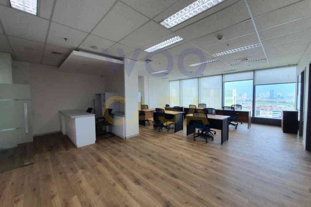 Sewa Kantor Midpoint Place Jakarta Pusat 106sqm Furnished