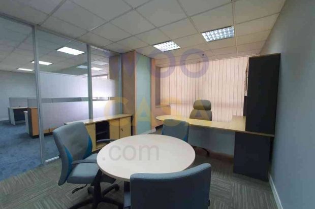 Sewa Kantor Sequis Center SCBD Furnished 131 sqm