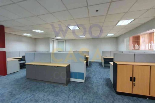 Sewa Kantor Sequis Center SCBD Furnished 131 sqm