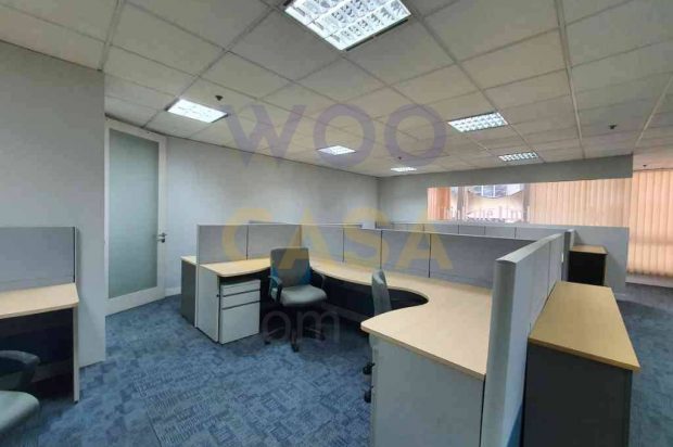 Sewa Kantor Sequis Center SCBD Furnished 131 sqm