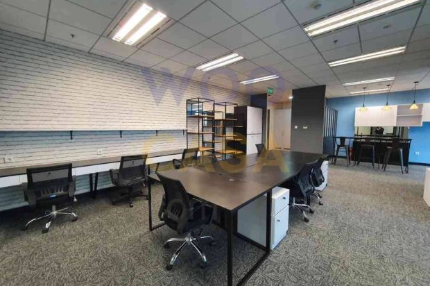 Disewakan Ruang Kantor Fully Furnished Siap Pakai Pakuwon Tower