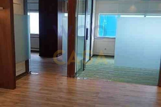 Sewa Kantor Thamrin Plaza Bank Index 105 sqm Fitted