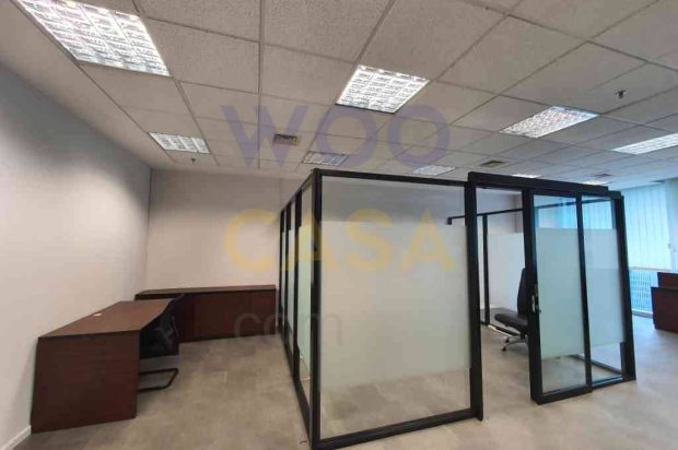 Sewa Kantor Furnished 90 sqm Mega Kuningan