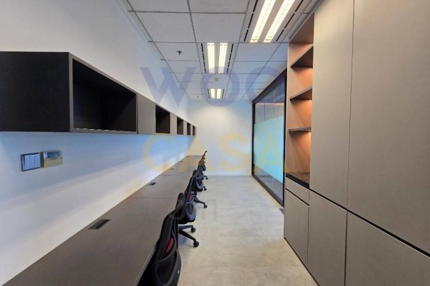 Sewa Kantor Fully Furnished dan Siap Pakai Pakuwon Tower Jakarta