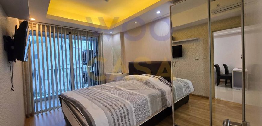 Sewa Casa Grande 1BR Fully Furnished Lantai Rendah Siap Huni