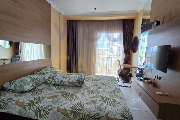 Sewa Studio Signature Park Tebet Fully Furnished View Kolam Renang
