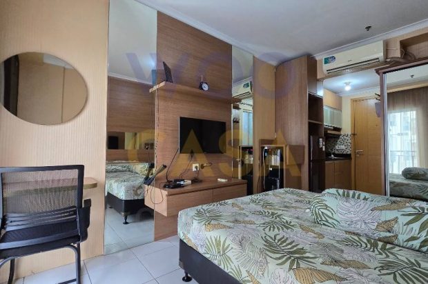 Sewa Studio Signature Park Tebet Fully Furnished View Kolam Renang